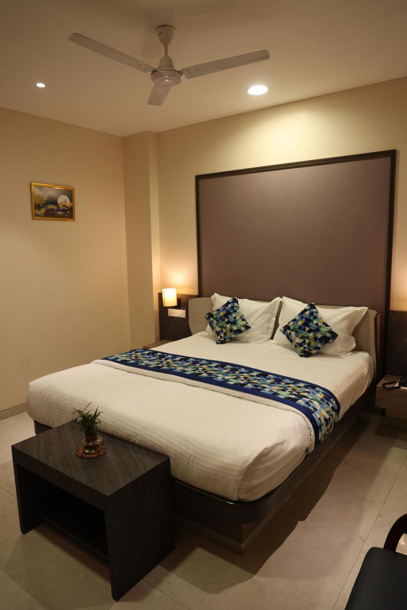Hotel Pinaka Inn Lucknow Dış mekan fotoğraf